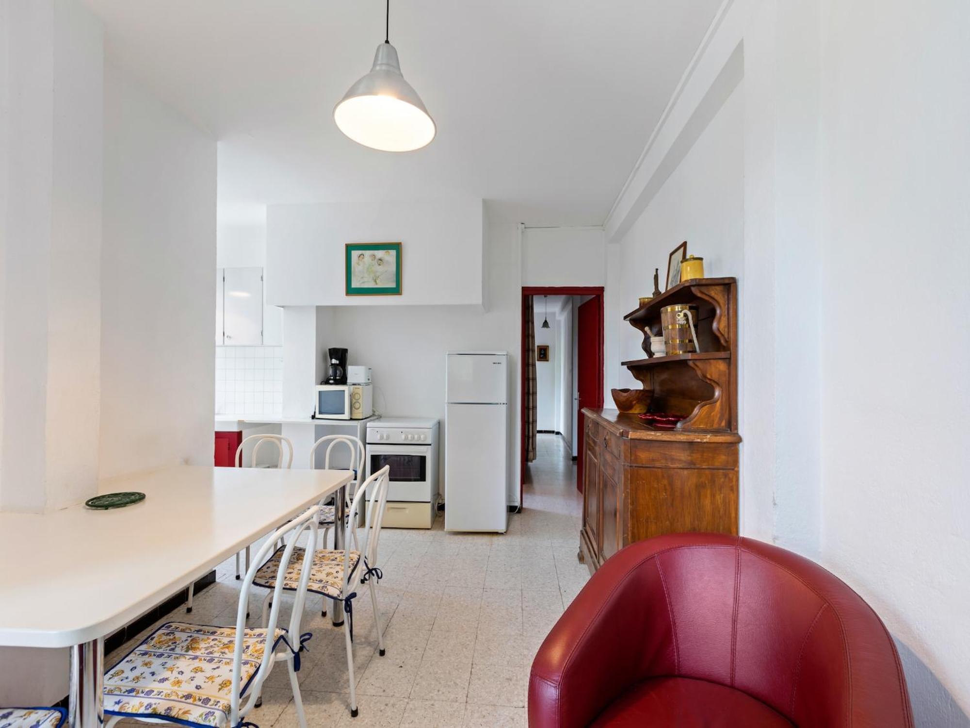 Apartment With Pool Amid Vineyards And Near The Beach Mèze المظهر الخارجي الصورة