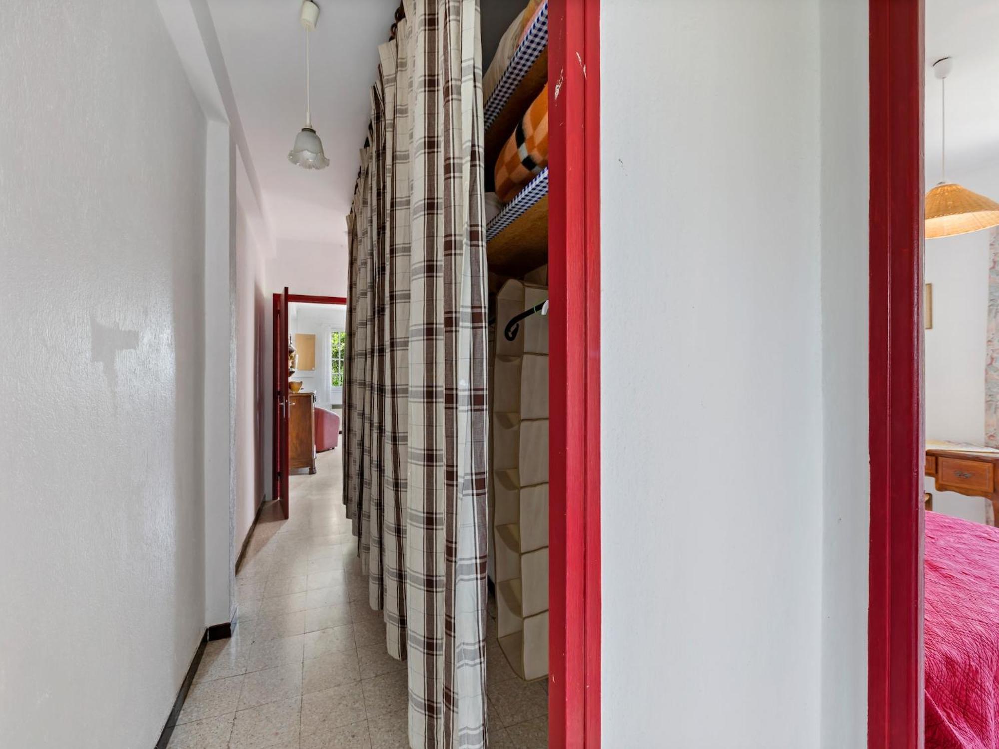 Apartment With Pool Amid Vineyards And Near The Beach Mèze المظهر الخارجي الصورة